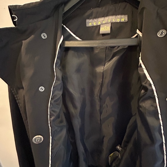 NWOT Kenneth Cole Reaction black trench double-breasted coat in a size M - Picture 8 of 11